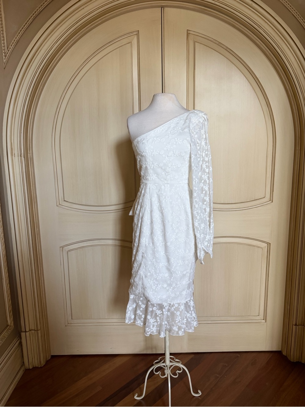 KEEPSAKE the Label White One-Shoulder Lace Midi Dress with Ruffle Hem